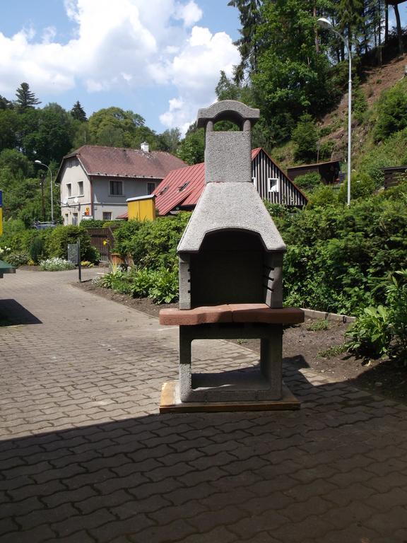 Penzion Falkenstejn Ceska Kamenice Luaran gambar
