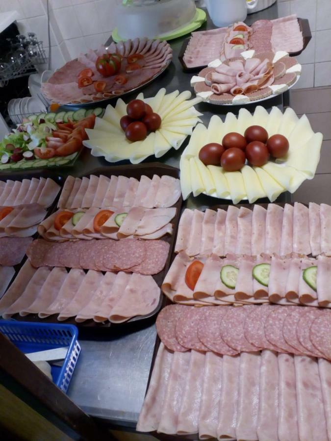 Penzion Falkenstejn Ceska Kamenice Luaran gambar